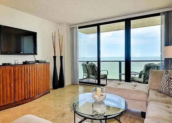 Gulf View Escape Steps From Clearwater Apartment